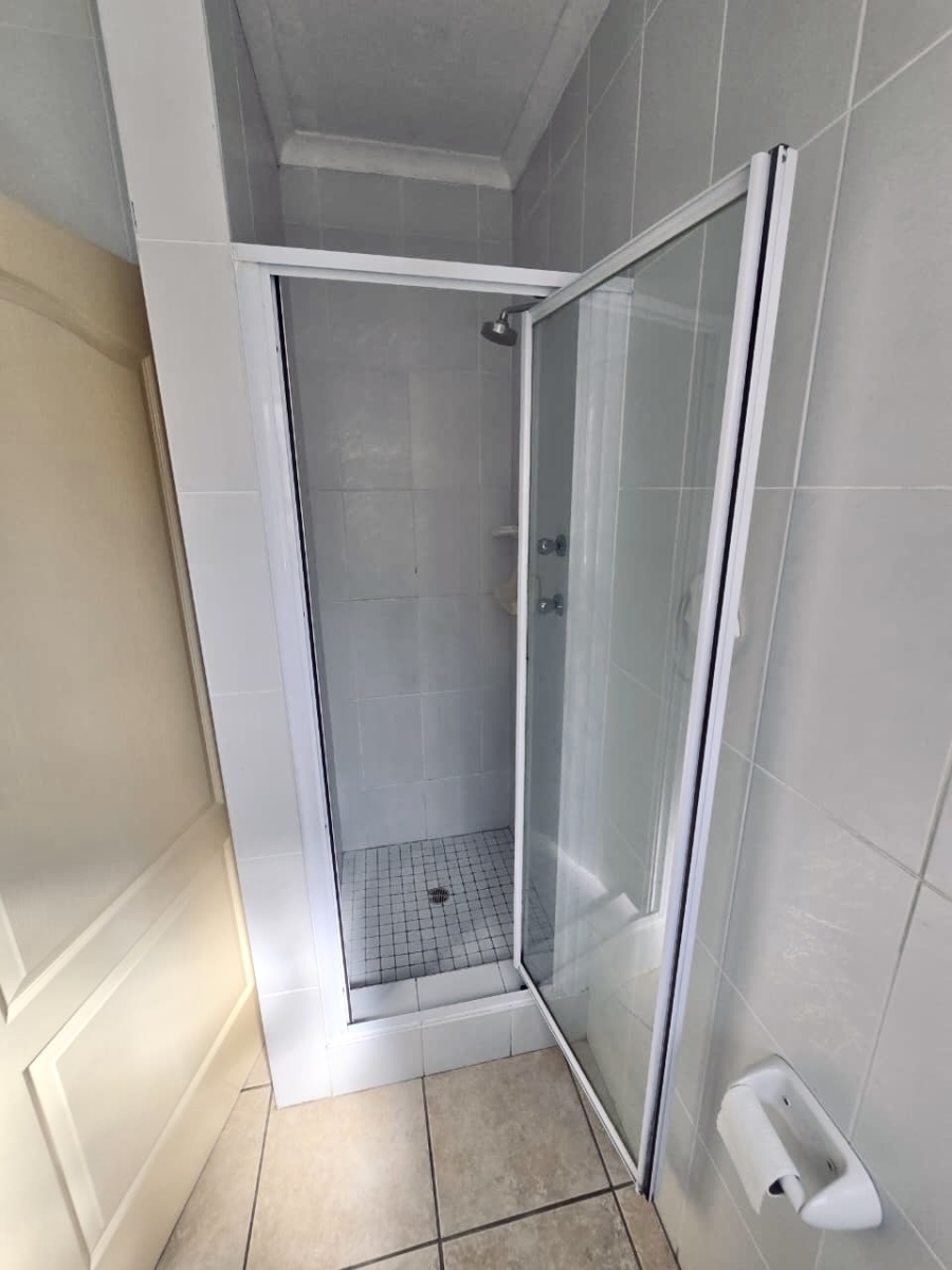 2 Bedroom Property for Sale in Denneoord Western Cape